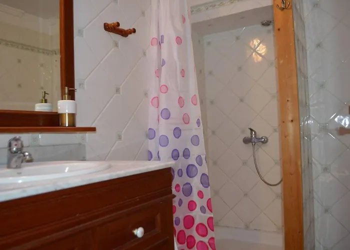 Otel Ziggys Mountain Retreat (adults Only) *