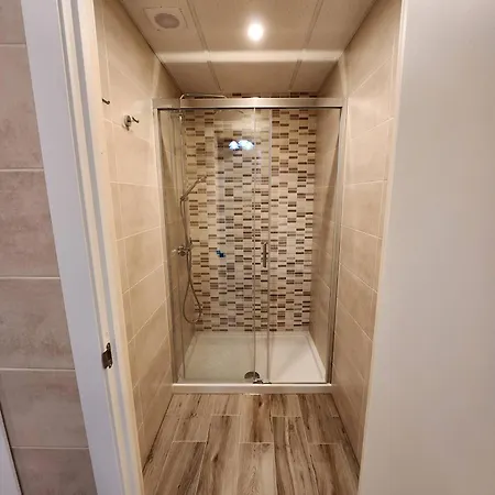 Ziggys Mountain Retreat (adults Only) فندق فيلافلور