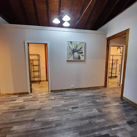 فندق Ziggys Mountain Retreat (adults Only) *