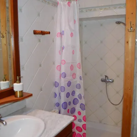 Отель Ziggys Mountain Retreat (adults Only) *